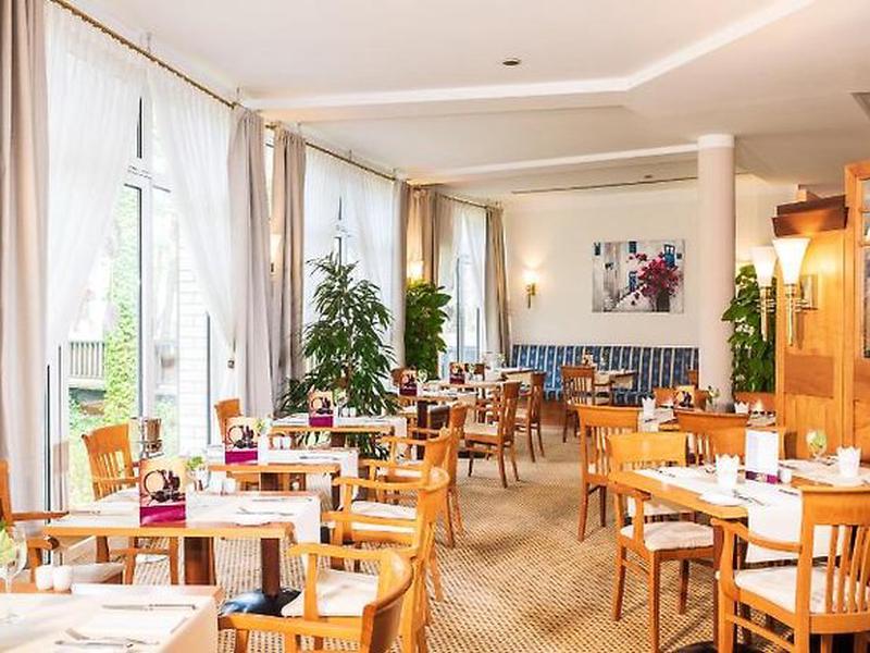 5AEBCEB0E9B5FE06B68C385B0BC4AC06