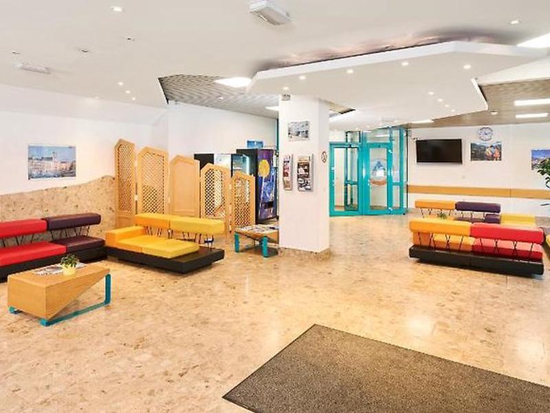 8DF005CC075B9D7023F4E57C5631FFD4