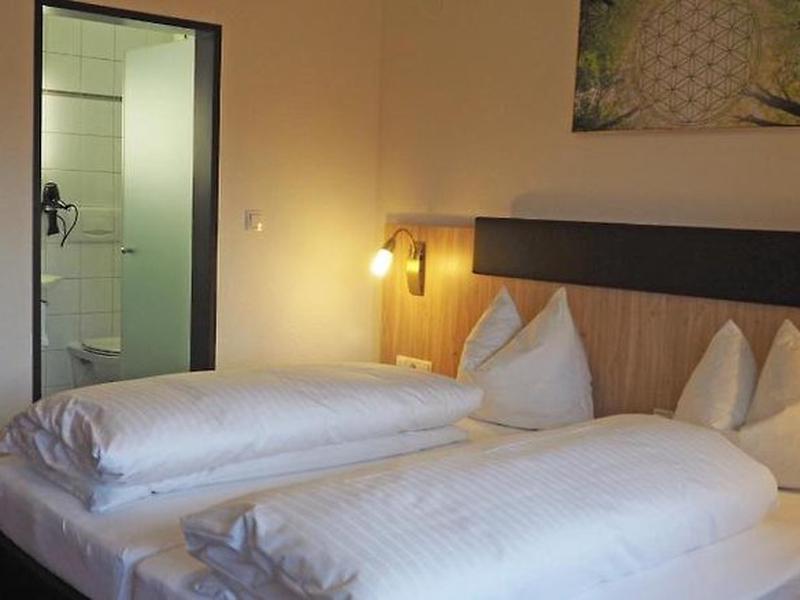 B2B32B6A9CAE5B689727B768D76D373C