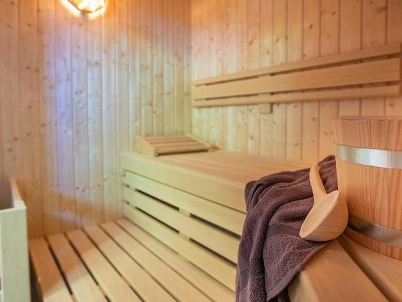 15C490176FBE587A72322AFE43D9C14E