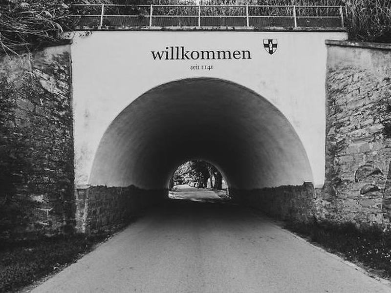 0D934C6F2E140D3A6EDCCFA275E24B26