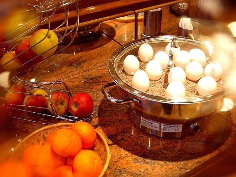 41E9EB28F980BAF9B35B1D73D0F8BA78