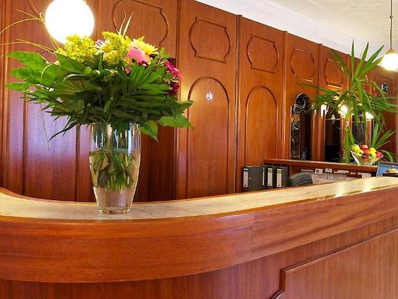 159FFE1E44532EC28FD7F3C637B52CA9