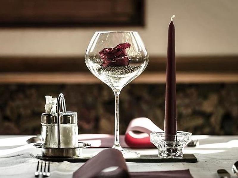 42B240721281F279F5C79BD61DFF916A