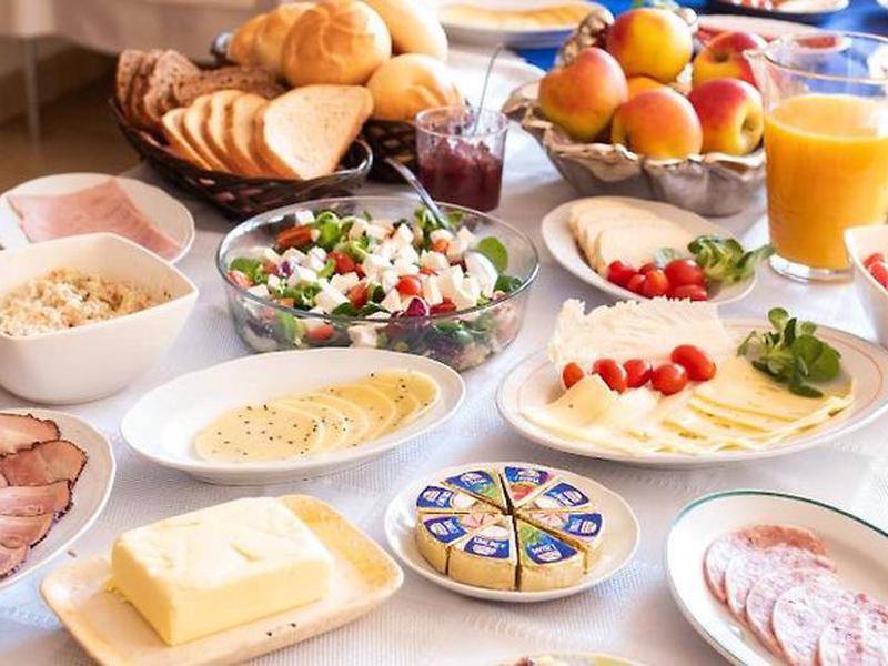 015E903193D51180CA7F5D754C223E35