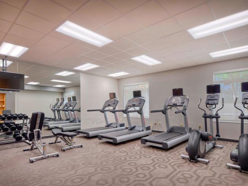 94E0F045C36E7118F01BDC670D2235A4