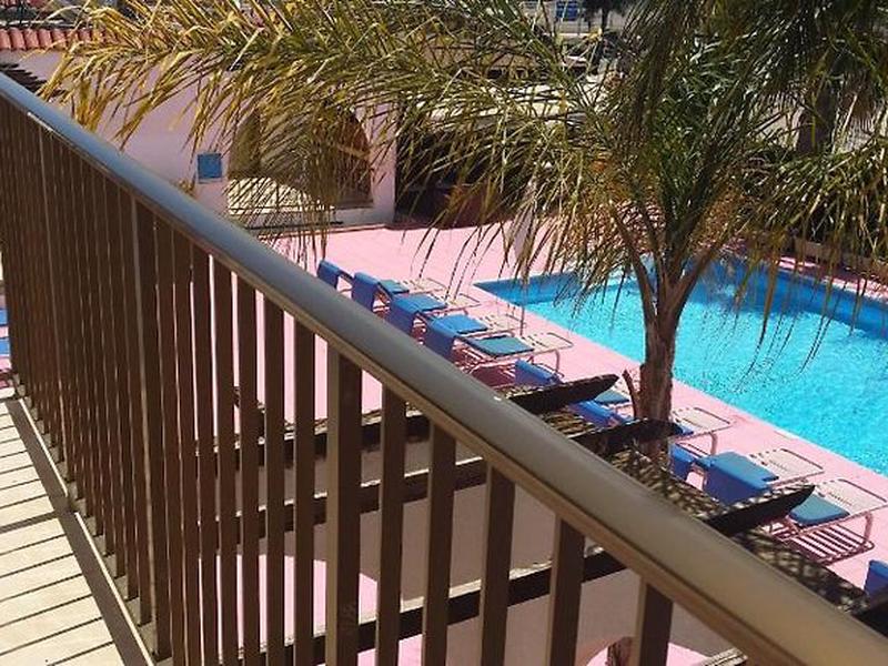 03841B90735BF9004E3FC107B0B3A116