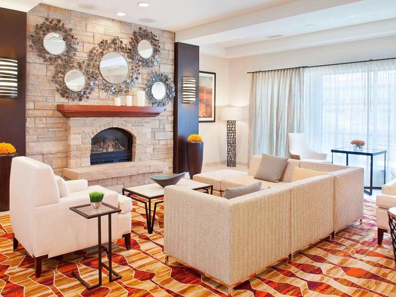 28C2D83B3AD68C16E3F2016727C464EF