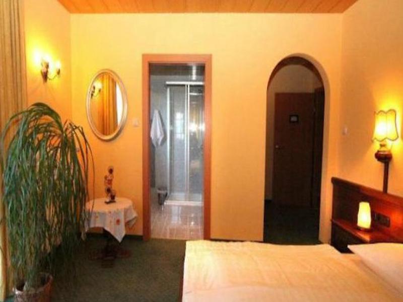 05A44F11E930A1CBC926696738F03FE6