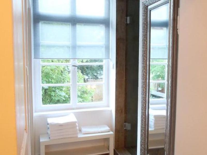 9A8A3F343B6791A1BE65135DDB8512C4