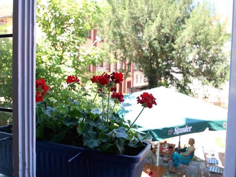 76FB0BB098EB85F014A26D74346A1FB9