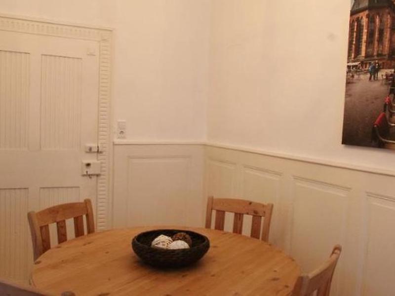 72A4A637E2BA915565BD394B624911F8