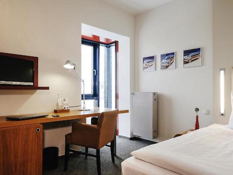 256753E032DBA7417FD50984524AE911