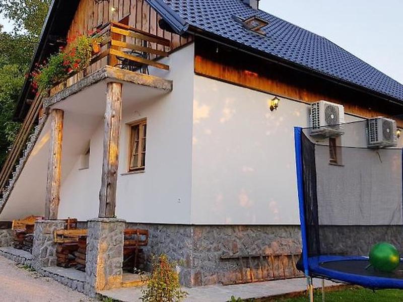 BC755E96664EAB6B011861CFF580BA22