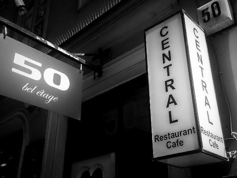 A99EB54F3E2DDA4ECFB55A33ACF4049C