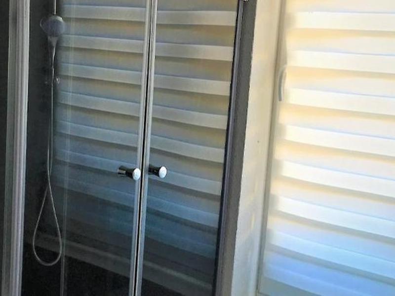 6A5096E4E8F193A24627A20F9FFEE145