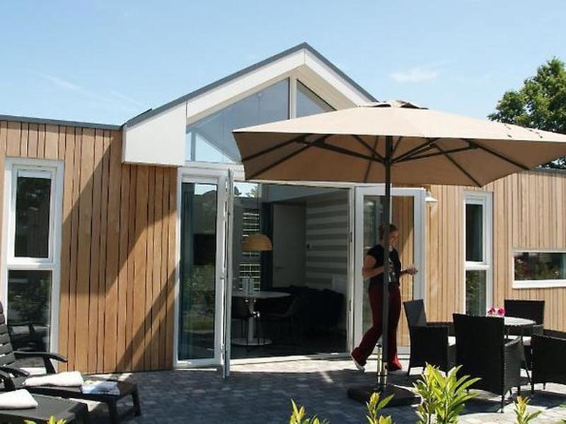 0229AA334B20C1BD95AB9E70DDCC57B6