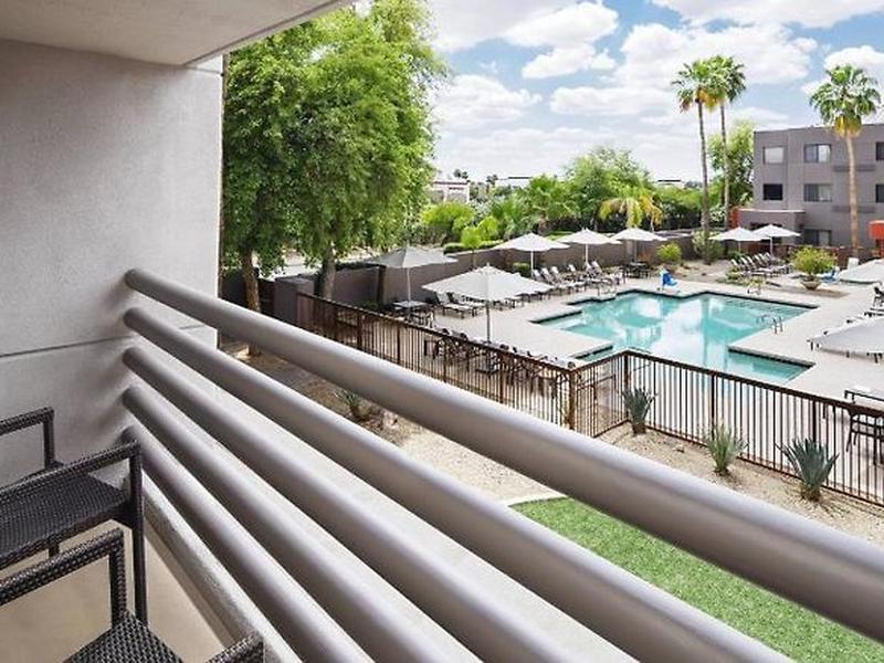 9C63CE5C739FE553BA5E7592D3C8B2CA