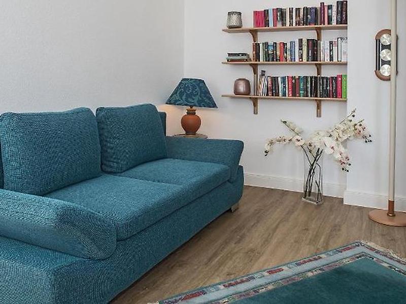 DD32B238849800A59E645F3C7C30C703