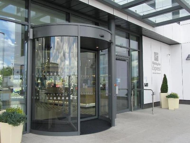 DB7B1890376CA1B3846C152724B25320