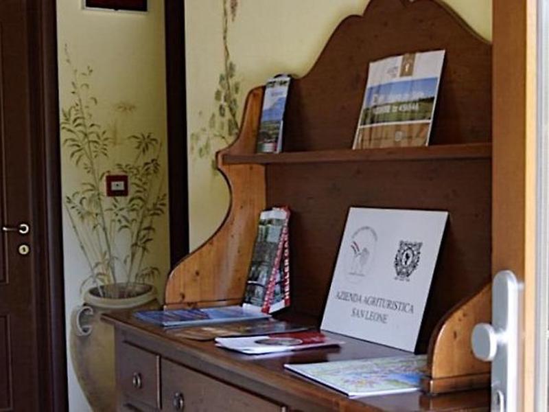 93E4A46F8E44B76CB1844D904A5226BE