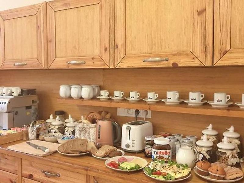 F691B18E8C723D4288214829FB548300