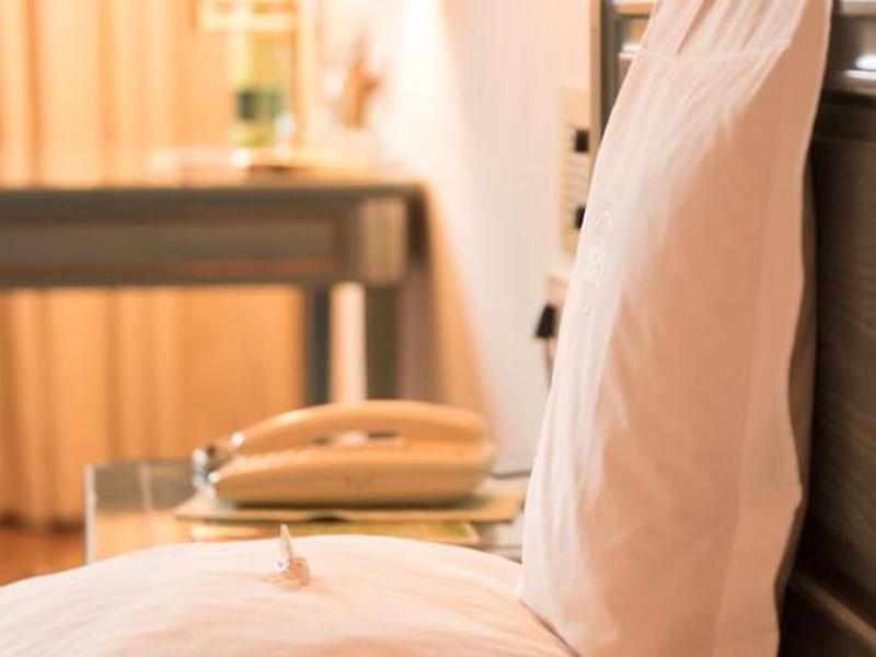 BF07EEF0D3EB58C766C428F51B8566D5