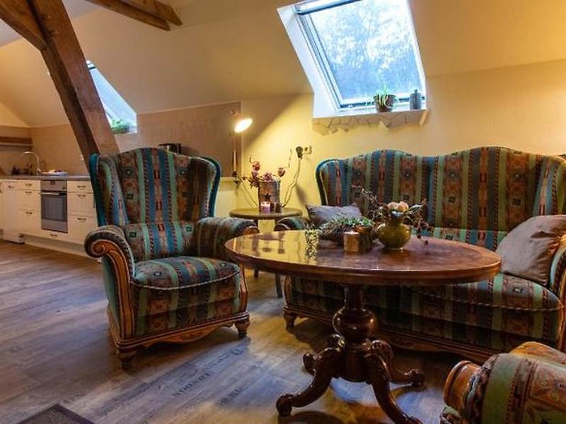 8FB88AD44D15E3CB5D2B82F72E703792