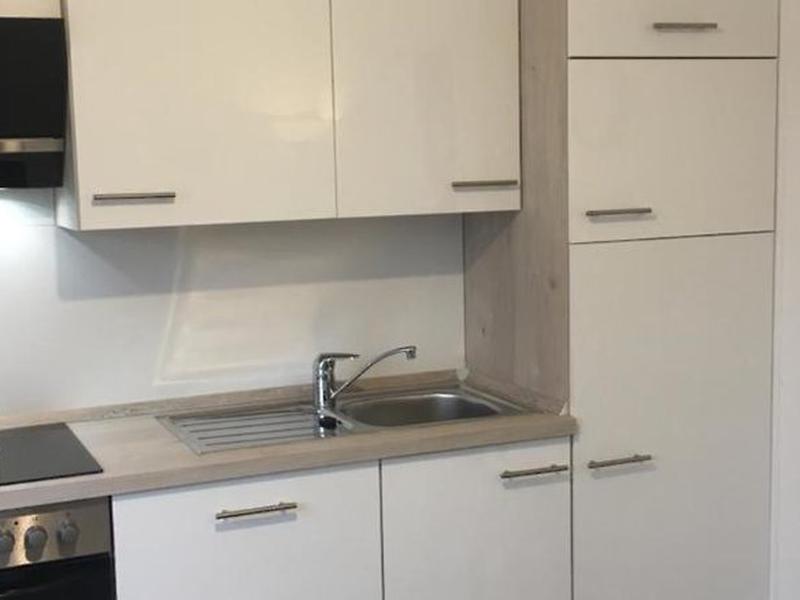 E5EE227DEF84D84E6DF255407D6E2C0A