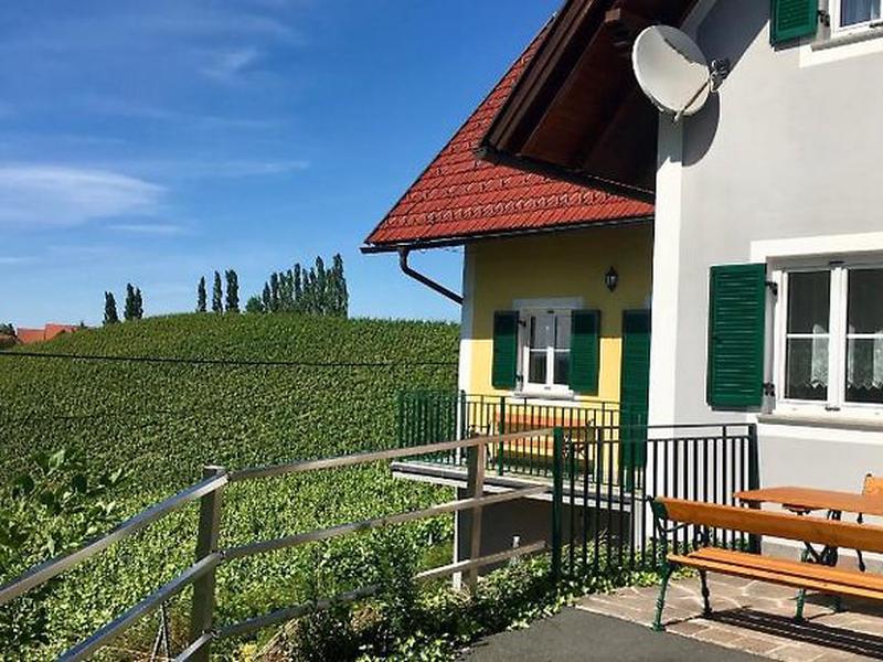 E1939F6EB568951B10E184016A4E45E9