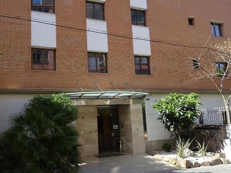 17FBB57815D48DC1B2B34D2A8E21C749