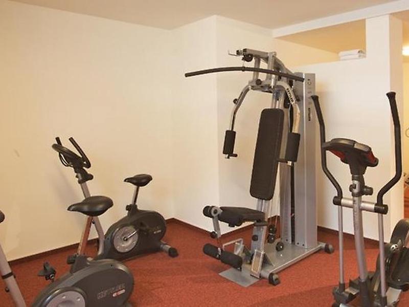 9D8572FF9D5B23BA043442FE0AED39AC