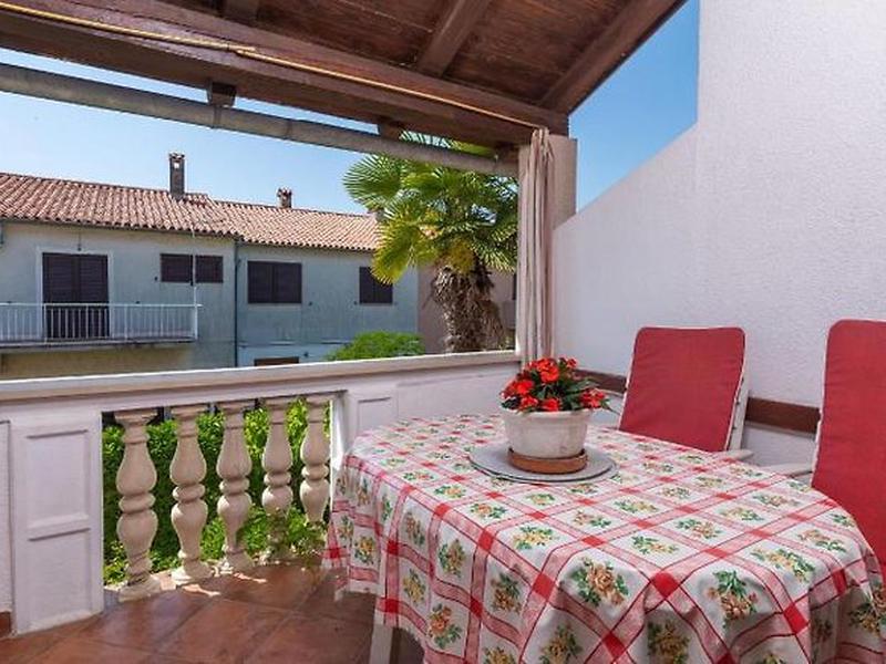 B87298A7EDC0D40825FF1E31BA40A9AE