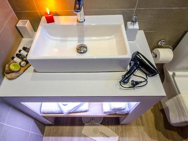 C383F7F1E5535CAA6DFB0D33610A3BDA