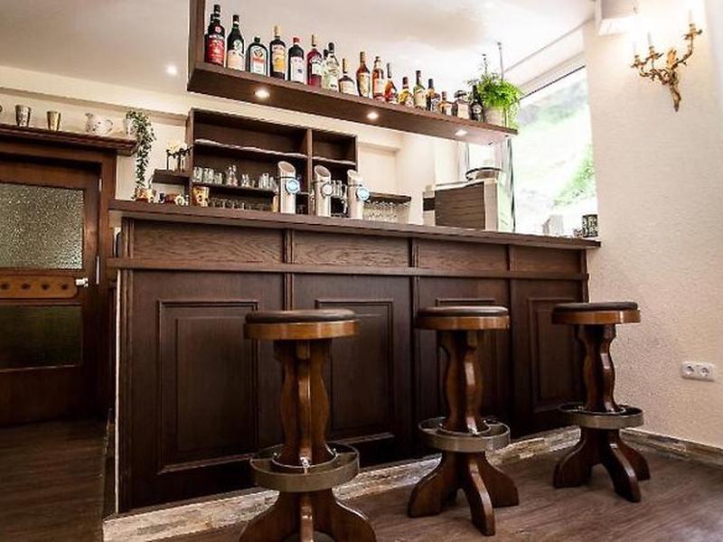 698E0857A61B202846D73A4A0673AD8A