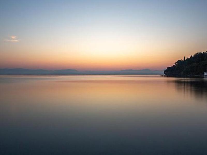 DA25AA210CB8E3F4E691B8E33DC75014