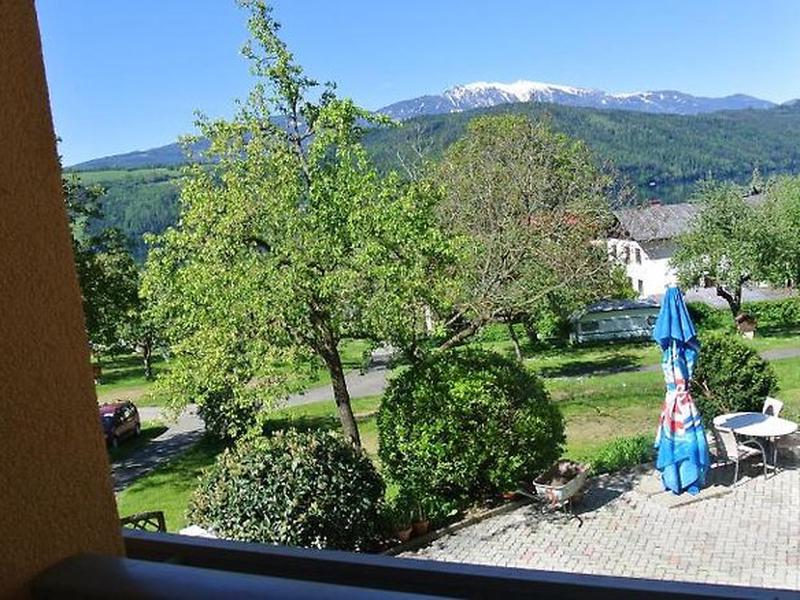 FDB2DEF195EBCD60D2667421FEA9F2A1