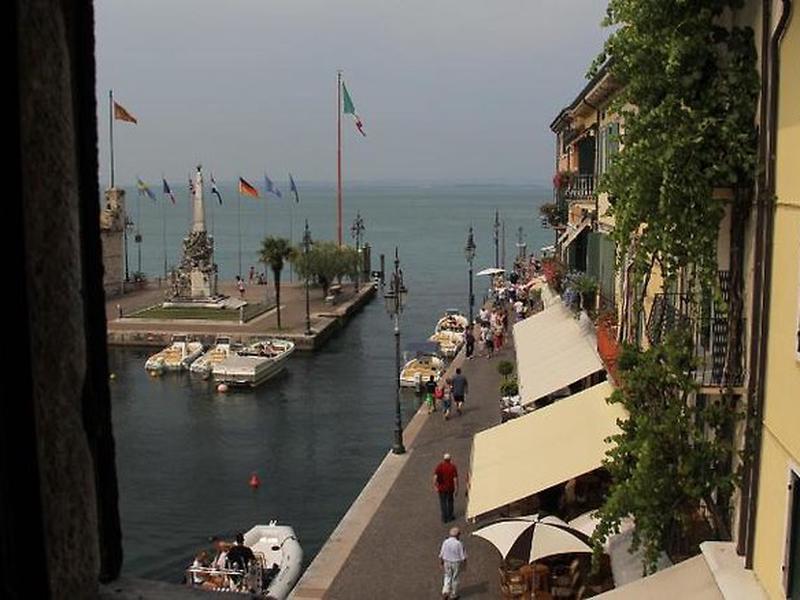 BEDEB105CF75C7687A8F93541CC6B0D4