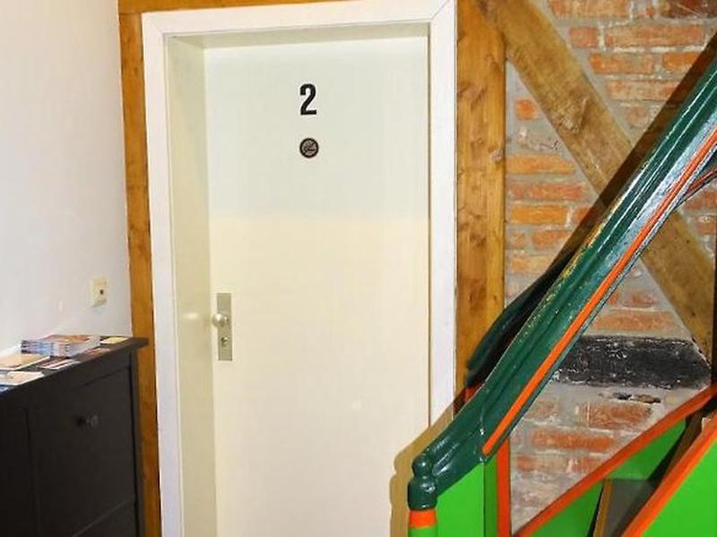 B56AD9026308F5BD3B3C7A14A9C10880