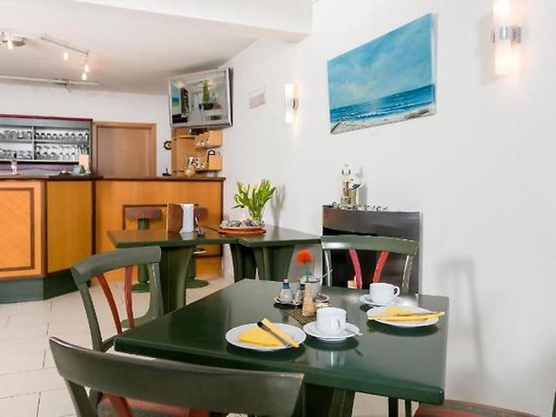 A22809ED3CA021ED1E9533CA7B2E7FFB