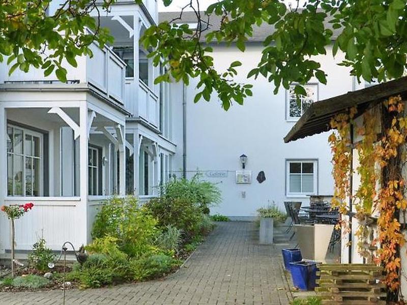 B053CAC134F2982925978019D61CAE30