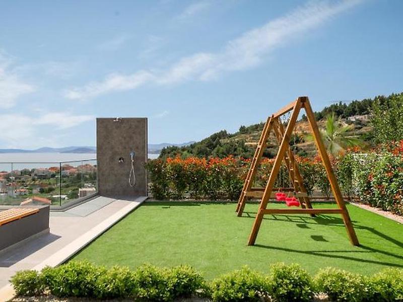 92B247E716D21C1D2A023B3DF6402C49