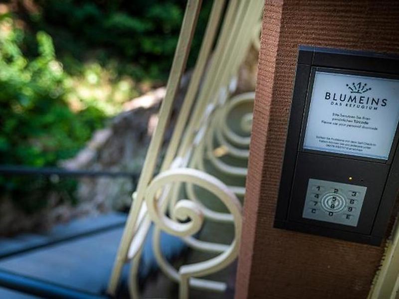 F55D4C3AEF7F2FDE52B15A9174438745