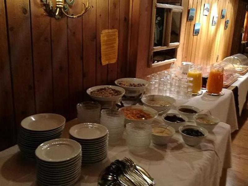 8DD2C6E0B75DEB6498B4922AA82113B6