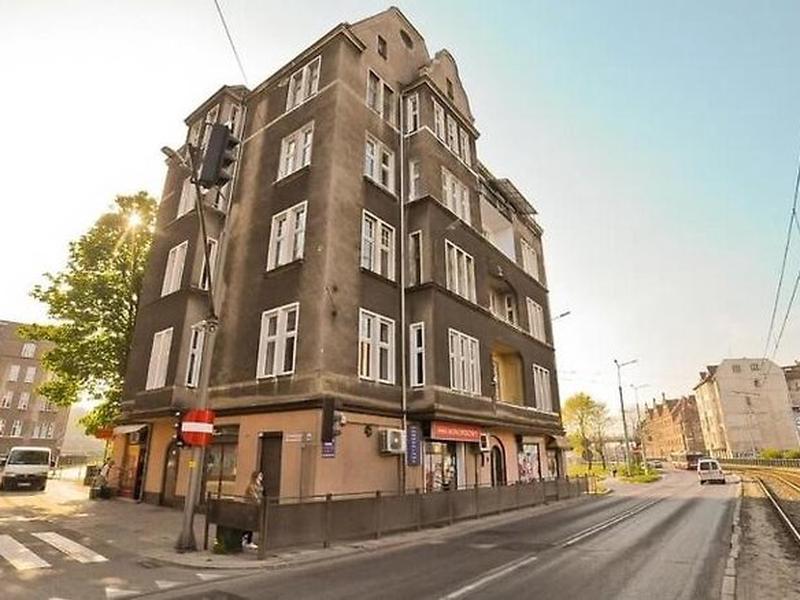 35AE975E3B7F27D745DDA3EAD6CCF530