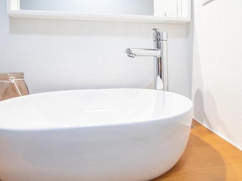 2307AACAA57B3255F3B1E76C5A2DC976