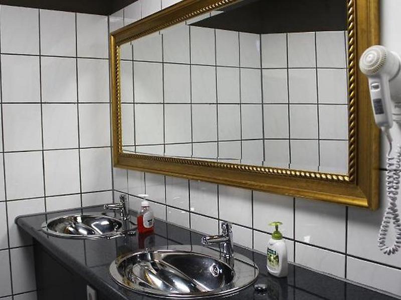 9AB18174BF0644588865C776781AD1F4