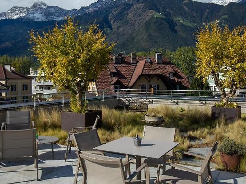 ABEA3ED7E941CD8DAE637910212CD5CF