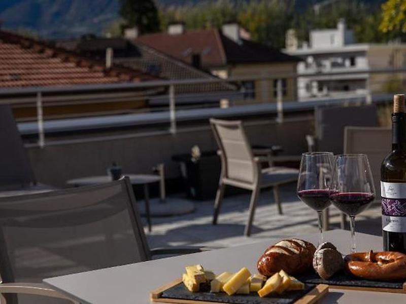 8DEA436CE1FCDA092C8D84587B2F0B6E