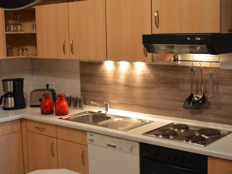 6F47399CAE30240F387F63F3C1DAD4AC